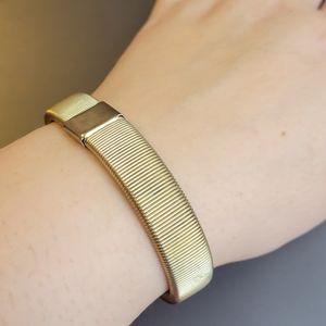 Gold bracelet